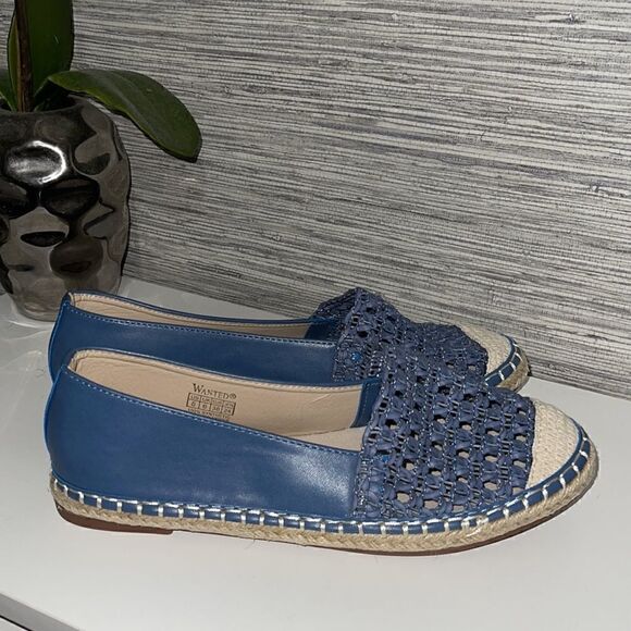 WANTED | ballet flats  - Picture 4 of 5